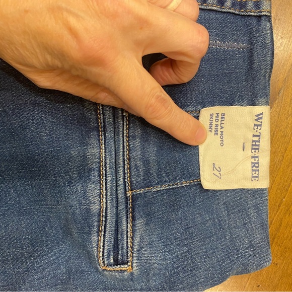 Free People NWT Bella Moto Mid Rise Skinny Jeans Zipper ankles blue Sz 26 $128 - Picture 9 of 13